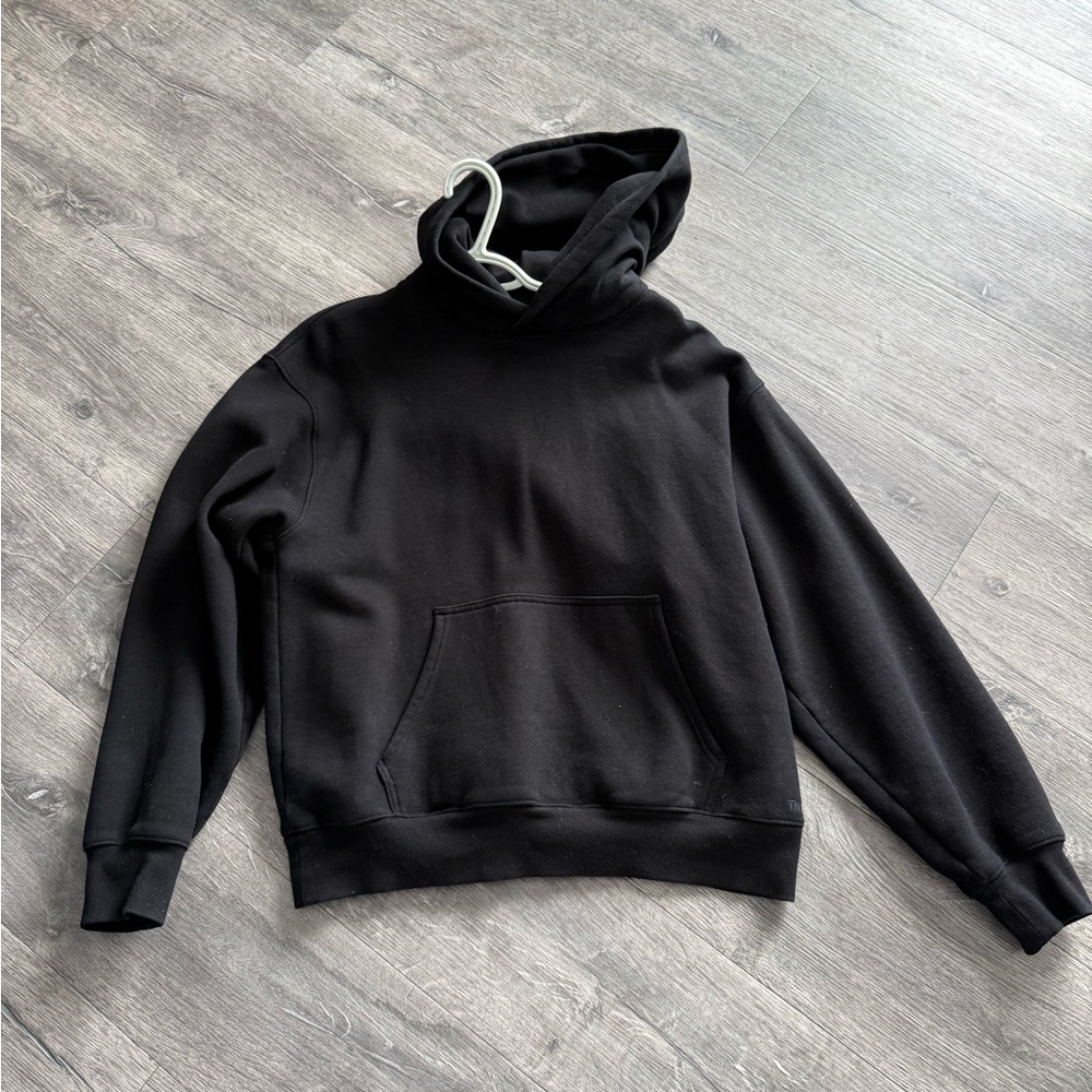 TNA HOODIE
